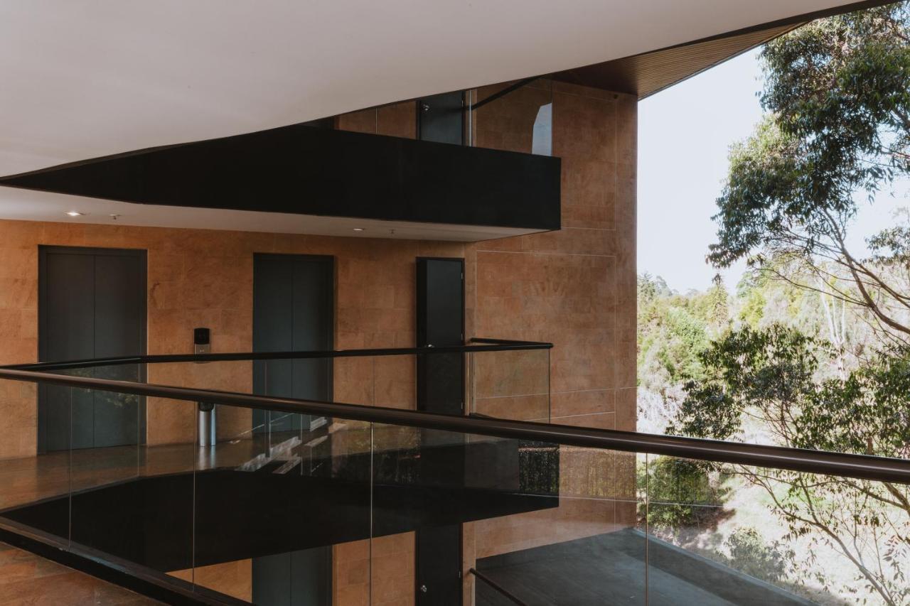 Travelers Rio Verde Living Suites Рионегро Экстерьер фото